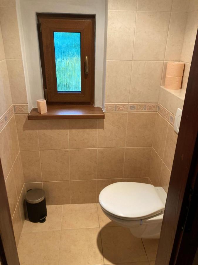 Apartman Rekys Jiretin pod Bukovou Екстер'єр фото